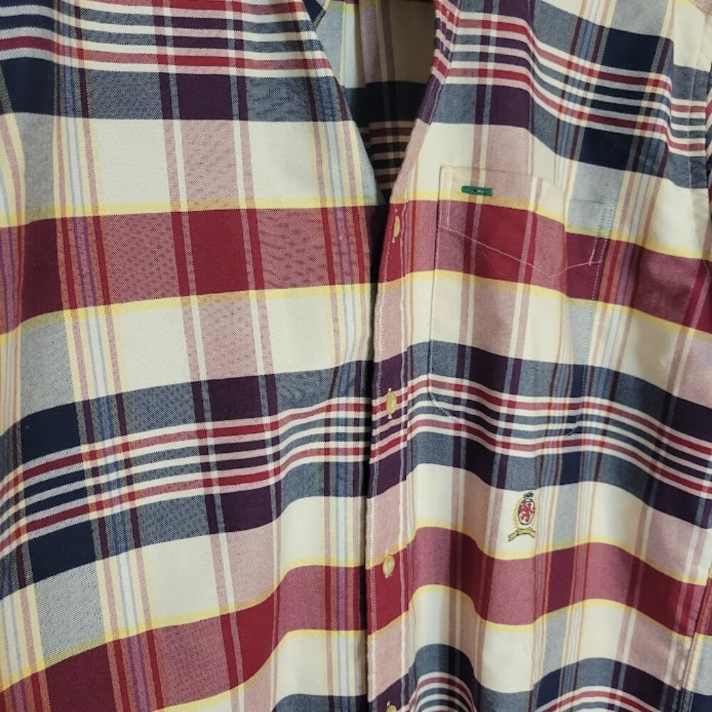 Tommy Hilfiger Classic Plaid Button-Down Shirt – Size M - Picture 3 of 5